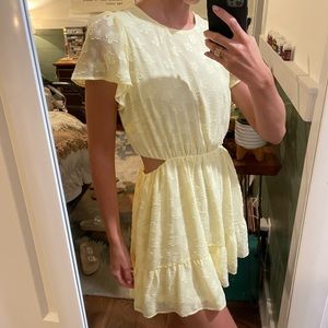 NWT Yellow Daisy Cut Out - Show Me Your Mumu Sundress
